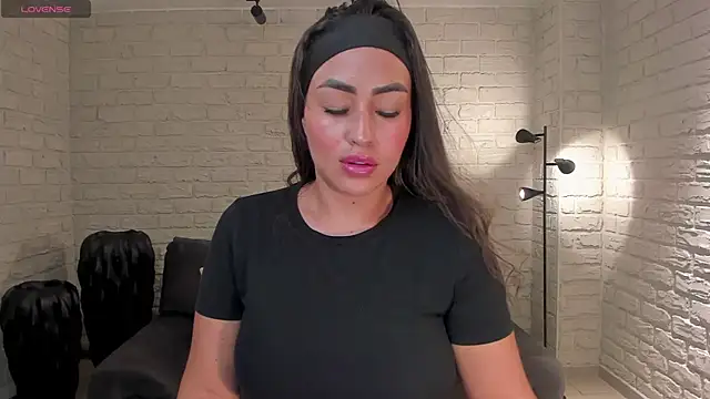 VictoriaBennetX online show from 07-14-26, 07:53