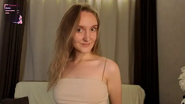 JenevaLitalien online show from 07-29-26, 06:18