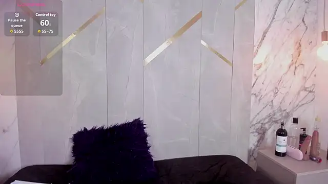 ChloeBelle  online show from 07-03-26, 12:33