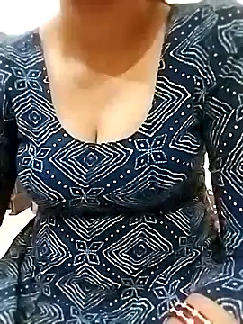 Hot-Sneha2 online show from 06-10-26, 02:24