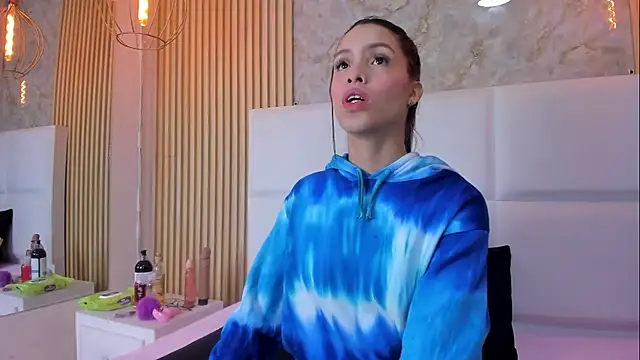 GraceAlexa22 online show from 07-01-26, 03:12
