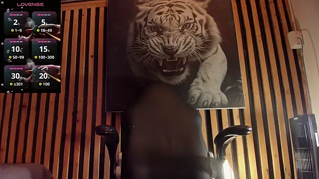 Snapshot of Yeidonn chatting on 07-15-26, 03:35 Yeidonn online show from 07-15-26, 03:35