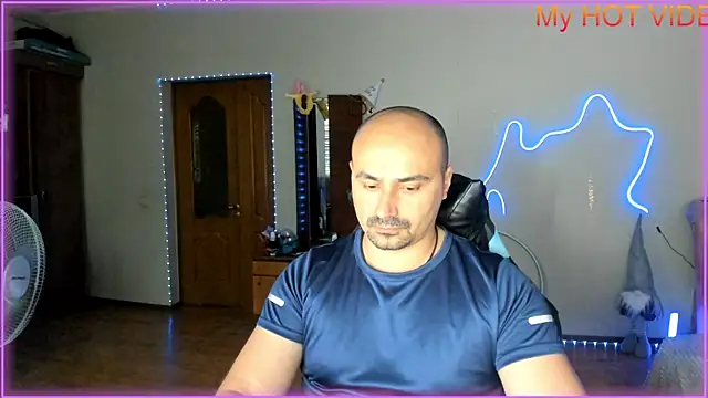 -SexyDaddy- online show from 06-06-26, 04:45