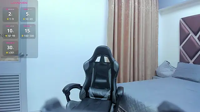 Snapshot of Ithan_Hott chatting on 07-15-26, 04:08 Ithan Hott online show from 07-15-26, 04:08