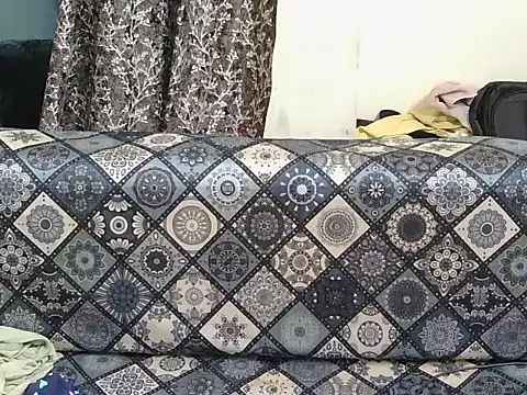Miss rajni69 online show from 06-17-26, 07:24