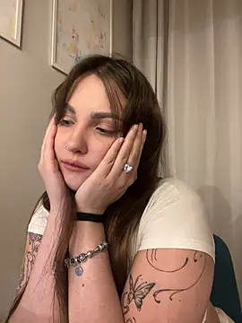 Snapshot of Reilbellll chatting on 07-18-26, 11:24 Reilbellll online show from 07-18-26, 11:24