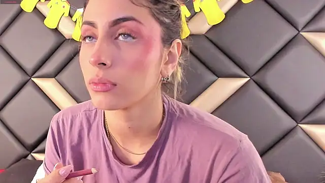 AdrianaHarlow online show from 07-19-26, 12:35