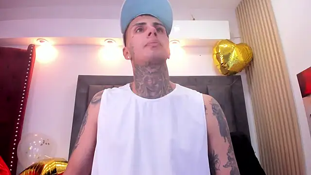 Kael Calle online show from 06-07-26, 04:18