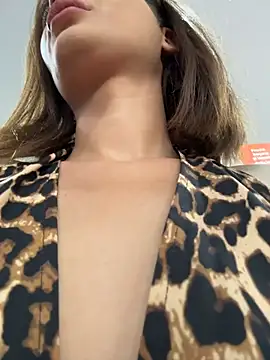 chloenyx online show from 06-20-26, 12:54