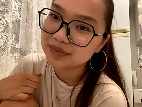 LightMarou online show from 06-03-26, 06:56