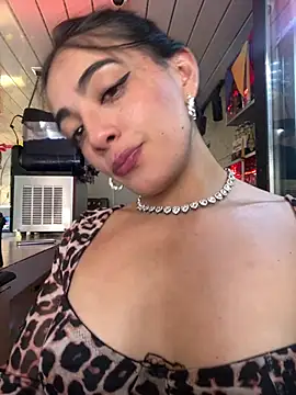 Skinytwin online show from 07-10-26, 08:09