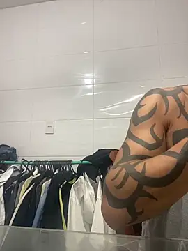 Tatuadomoreno23cm online show from 06-09-26, 12:44