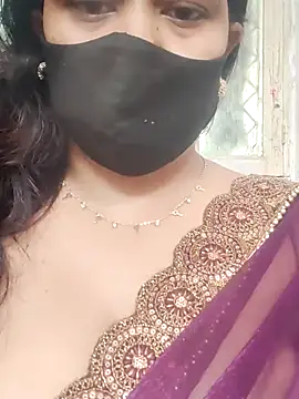 Snapshot of sexyveena chatting on 07-07-26, 08:51 sexyveena online show from 07-07-26, 08:51