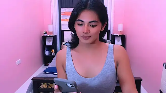 MiamoreAmara69 online show from 06-17-26, 06:02