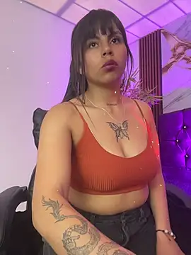 Candy ec online show from 06-20-26, 07:41