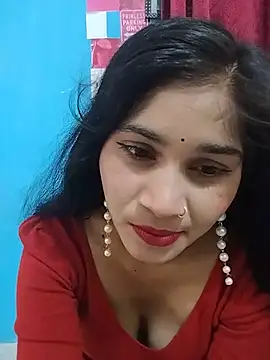 Naughty Kiara  online show from 06-15-26, 02:23