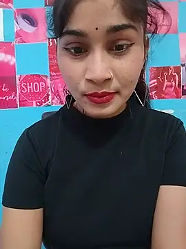 Naughty Kiara  online show from 06-04-26, 03:44
