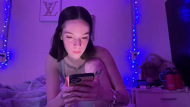 Faithluvv05 online show from 06-02-26, 11:05