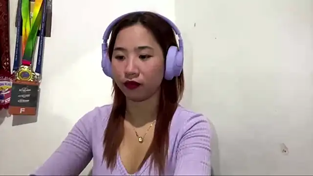MargariteMatsuno online show from 06-01-26, 12:16
