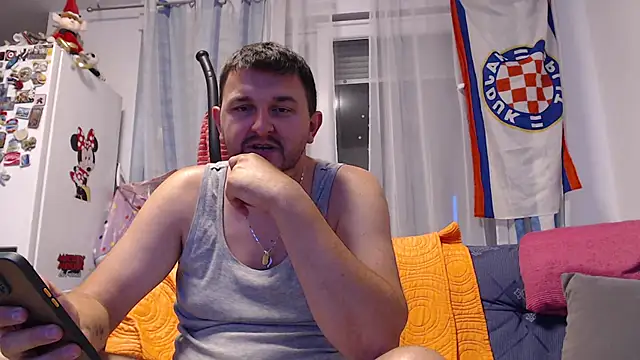 MathiasVedrina online show from 06-17-26, 09:03