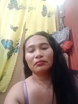 Queenslay online show from 06-14-26, 05:52