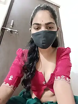 Snapshot of savita97567 chatting on 07-11-26, 11:32 savita97567 online show from 07-11-26, 11:32