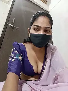 Snapshot of savita97567 chatting on 06-18-26, 04:12 savita97567 online show from 06-18-26, 04:12
