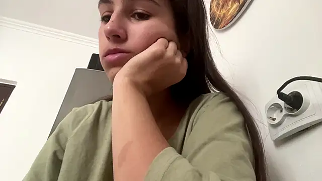 Snapshot of SindyKay chatting on 07-06-26, 05:03 SindyKay online show from 07-06-26, 05:03