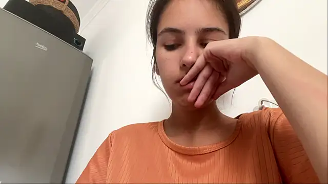 Snapshot of SindyKay chatting on 07-15-26, 05:14 SindyKay online show from 07-15-26, 05:14