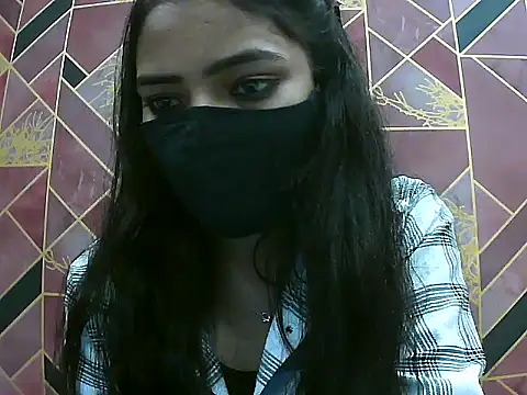 Hot-Roshni online show from 06-21-26, 06:14