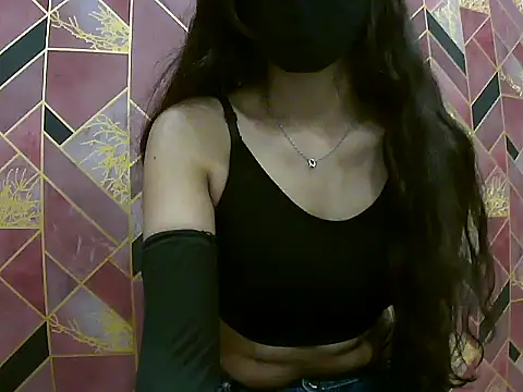 Hot-Roshni online show from 06-13-26, 12:52