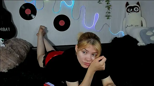 Milena Stasym online show from 07-21-26, 06:37