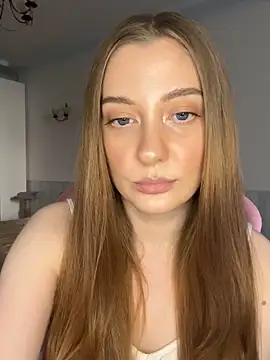 emilurrre online show from 06-15-26, 05:29