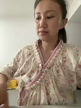 Snapshot of Xiao_Mao_meow chatting on 06-23-26, 12:58 Xiao Mao meow online show from 06-23-26, 12:58