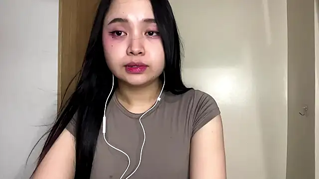 KrystaDonnellan online show from 05-31-26, 12:33