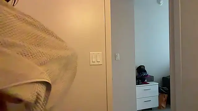 allyanalangell online show from 07-07-26, 04:43