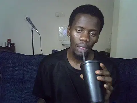 Thee Biggest online show from 06-30-26, 08:20