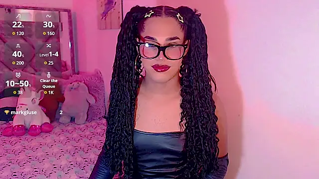 Snapshot of isabellaho1318 chatting on 06-22-26, 08:22 isabellaho1318 online show from 06-22-26, 08:22