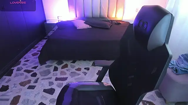 RyleyWest online show from 07-11-26, 07:36