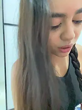 Snapshot of CORAL-524 chatting on 06-29-26, 10:42 CORAL-524 online show from 06-29-26, 10:42