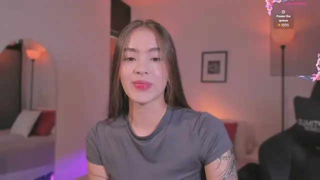 LizzyColins online show from 07-01-26, 07:25