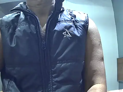 indiboy009 online show from 11-29-25, 03:56