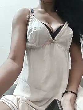 Simmy jaan online show from 06-26-26, 07:52
