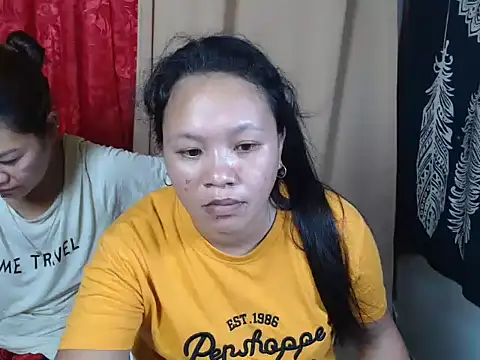 urpretty hotmama online show from 06-09-26, 12:11