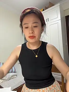 Snapshot of saozi666 chatting on 06-16-26, 01:22 saozi666 online show from 06-16-26, 01:22