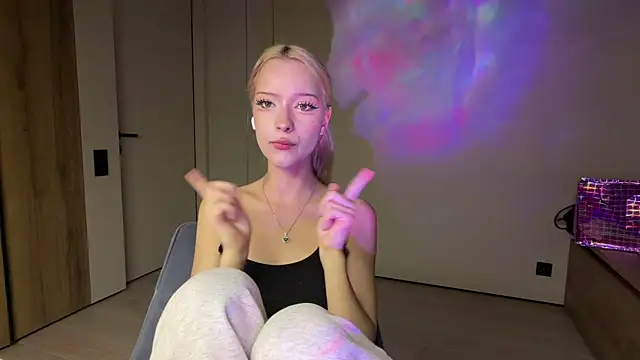 Anny qte online show from 06-09-26, 07:04