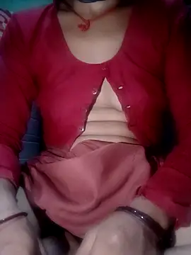 Snapshot of Aarti9080 chatting on 07-11-26, 04:29 Aarti9080 online show from 07-11-26, 04:29