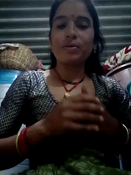 Aarti9080 online show from 06-04-26, 04:22