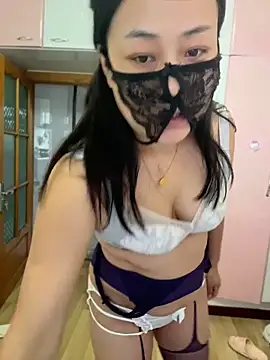 Liuqi- online show from 06-04-26, 09:58