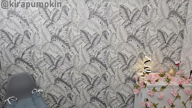 Snapshot of kirapumpkin chatting on 06-14-26, 06:31 kirapumpkin online show from 06-14-26, 06:31
